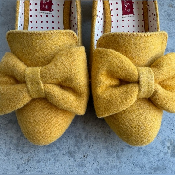 BAIT but another innocent tale Shoes Vintage Heels Bow Yellow Women’s Sz 6 NEW - Picture 12 of 14